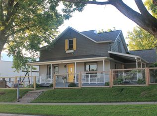 306 E Gillette St, Viroqua, WI 54665