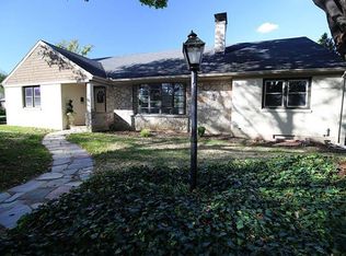 619 Dewberry Ave, Bethlehem, PA 18017