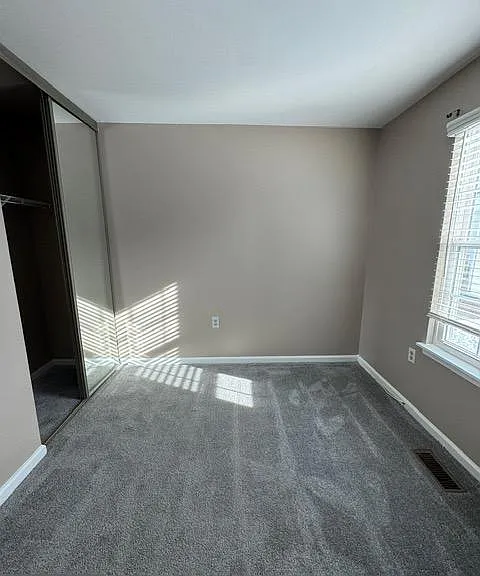 2459 Wentworth Dr — Photo 42