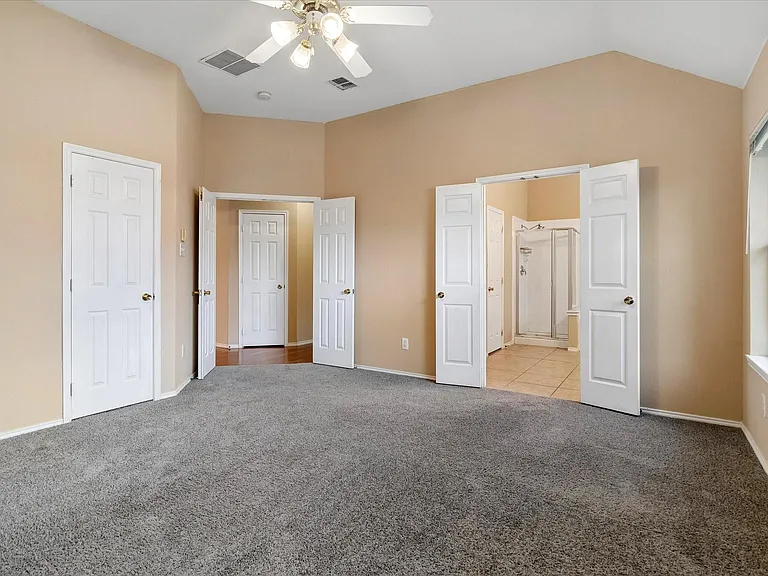 10610 Stone Falls Ln — Photo 13