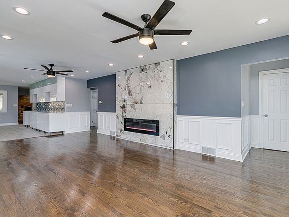 4th image of 9209 S Luella Ave