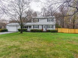 16 Colony Dr, Hampden, MA 01036