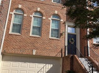 1033 Grand Oak Way, Rockville, MD 20852