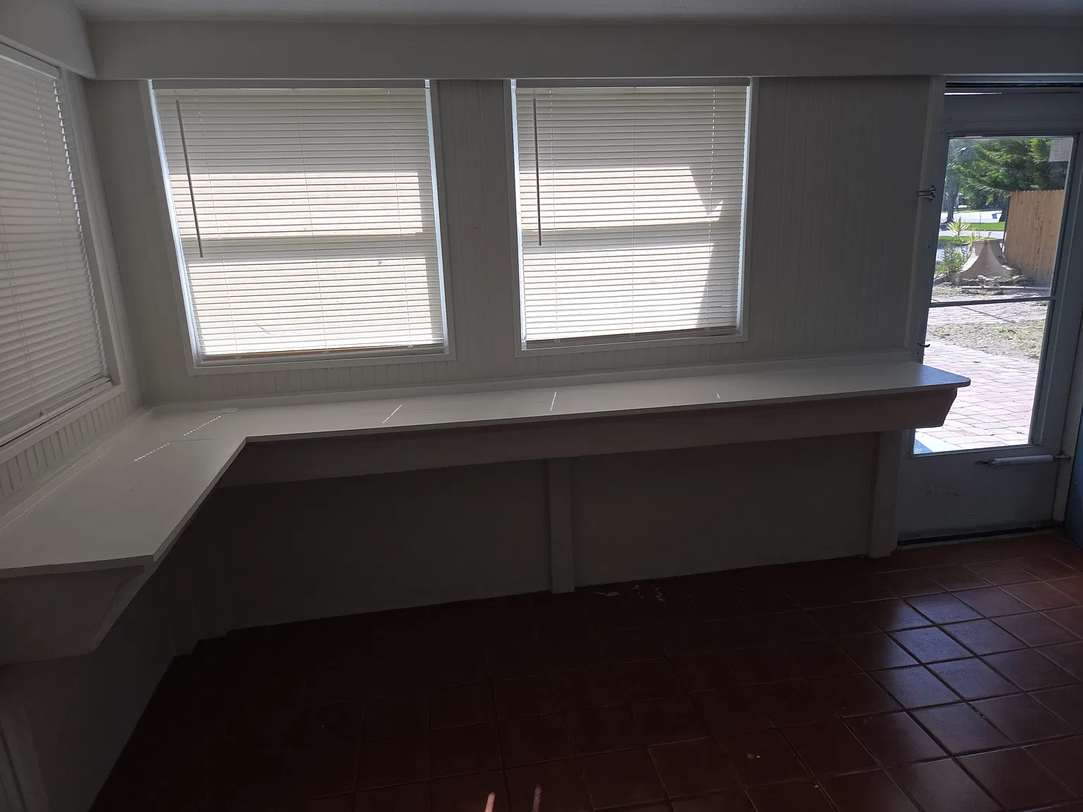 4 bed, 1746 sqft, $2,350 — Photo 4