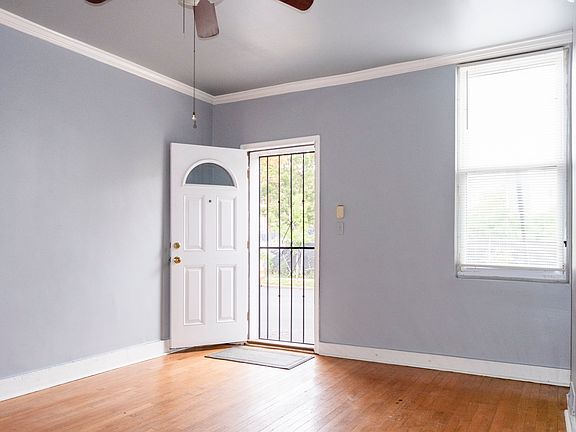 4th image of 525 W Lafayette Ave
