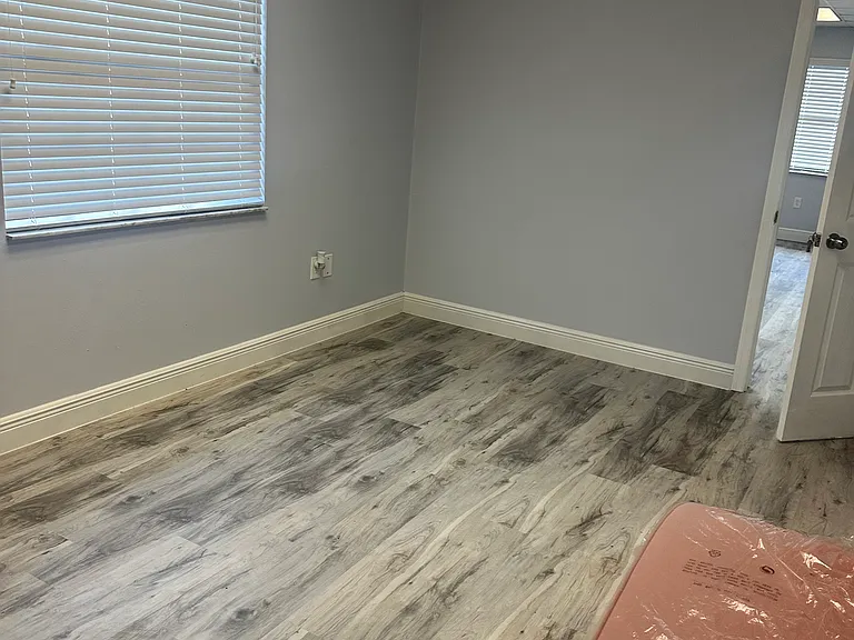 705 E Oak Ridge Rd — Photo 6