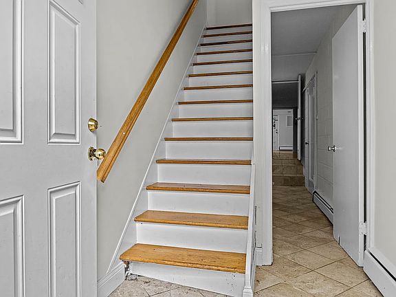 4th image of 6103 Huxley Ave