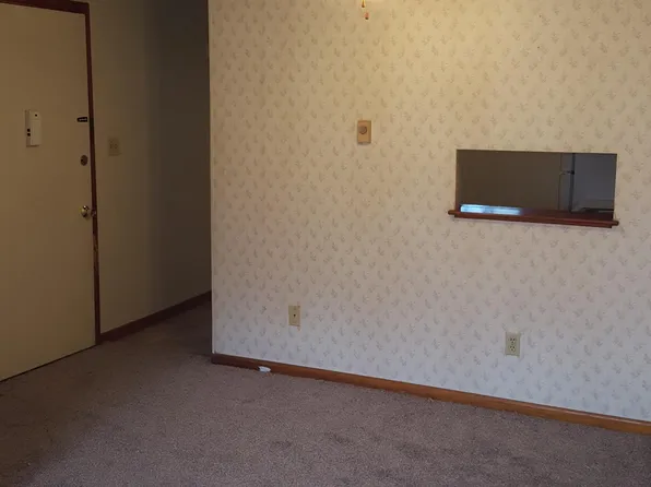 508 S Rosina Ave APT 22, Somerset, PA 15501