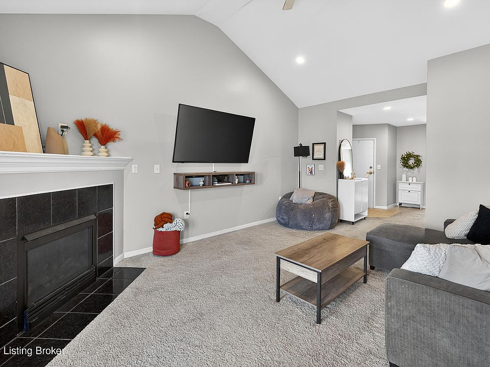 1st image of 9316 Pine Lake Dr Unit 202