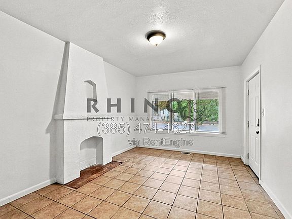 4th image of 926 Binford St APT 2