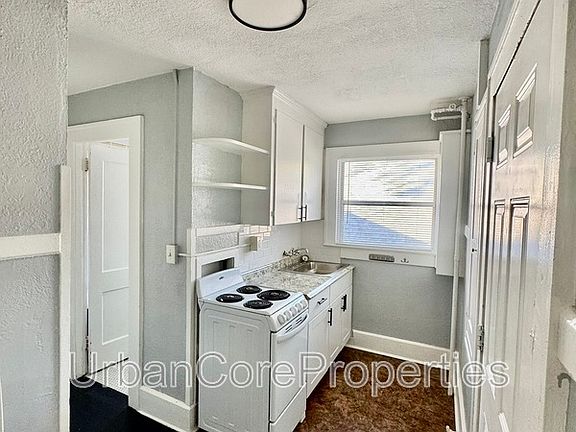2nd image of 610 5th Ave N APT 31