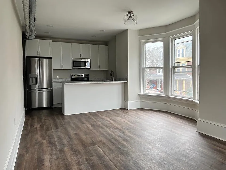 2001 N 2nd St #3