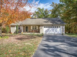 1879 Dunbar Rd, Crossville, TN 38572