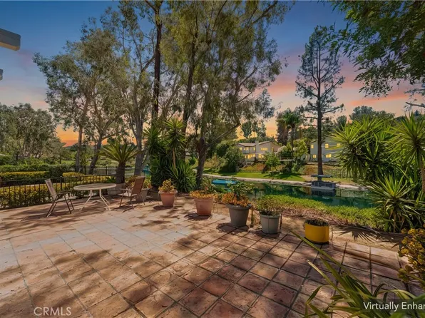 23122 Park Sorrento, Calabasas, CA 91302