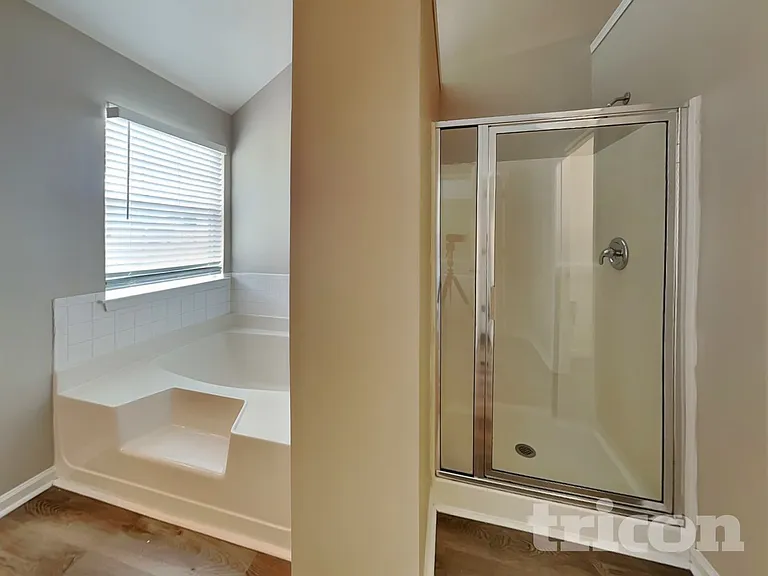 7587 Poplar Falls St — Photo 10