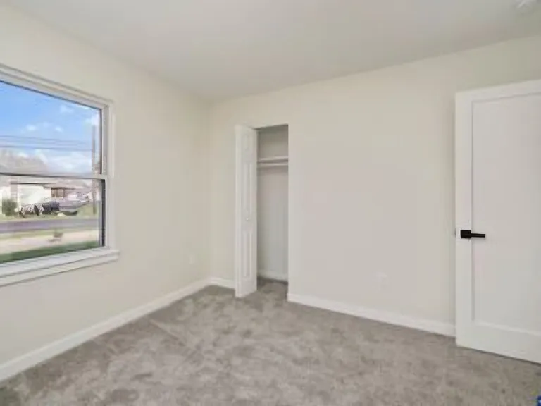 510 S 7th St — Photo 7