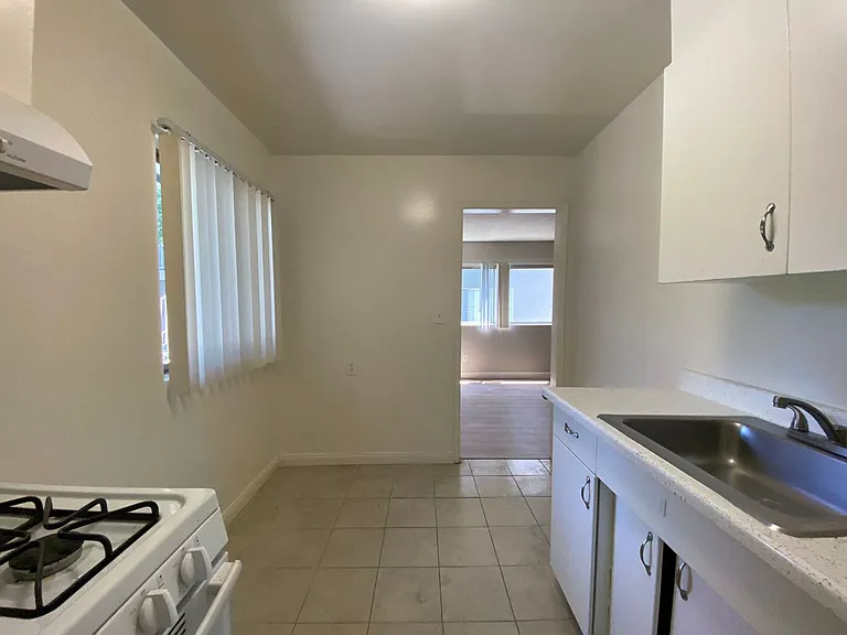 2855-2865 A St San Diego, CA 92102 — Photo 11