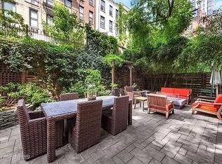 345 E 50th St #TOWNHOUSE, New York, NY