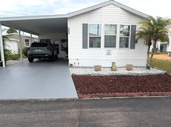 3006 Wisconsin Dr, Sebring, FL 33870