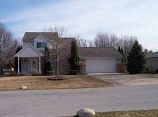 7257 Flamingo Rd, Algonac, MI 48001