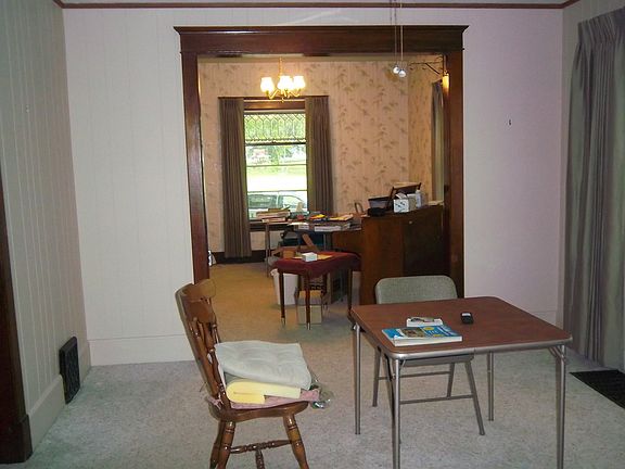 4th image of 546 E Kinder St