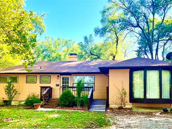 10700 Newton Ave, Kansas City, MO 64134