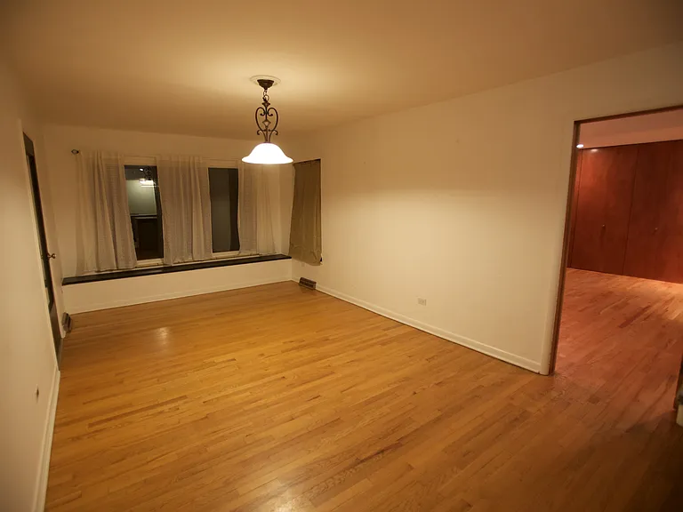 145 Ivanhoe St — Photo 7