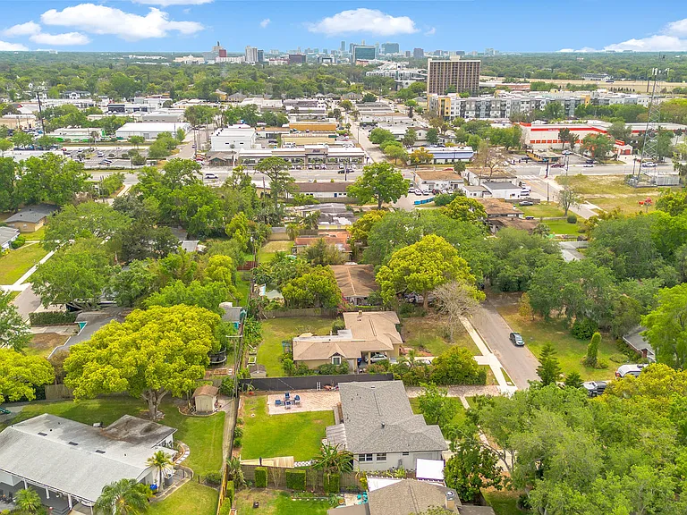 344 Starling Rd — Photo 40