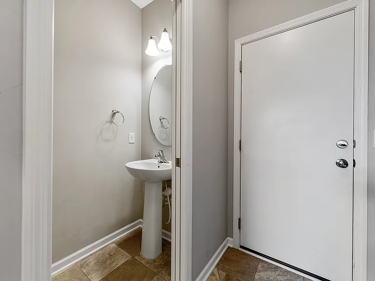 18109 Glacier Way — Photo 18