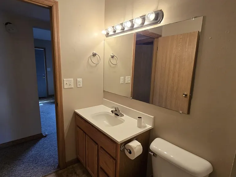 506 Frazier St #B — Photo 5