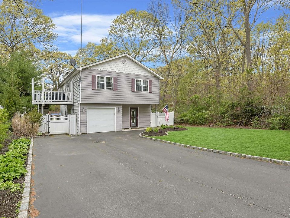 249 Auborn Avenue, Shirley, NY 11967 Zillow