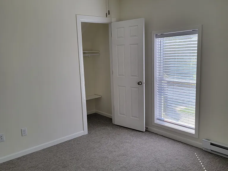 821 W South St — Photo 10
