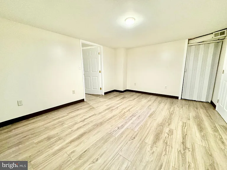 7 Lamplighter Ln — Photo 21