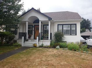 3219 39th Ave SW, Seattle, WA 98116