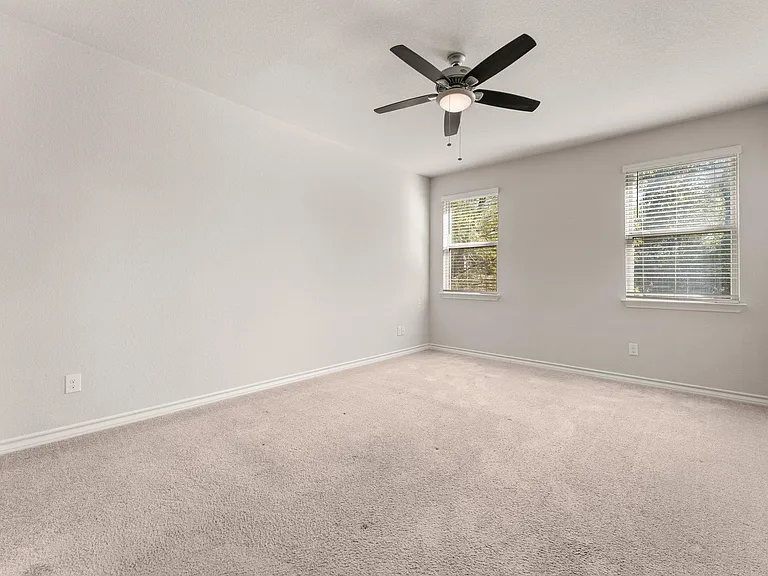 740 Aliso Trl — Photo 16