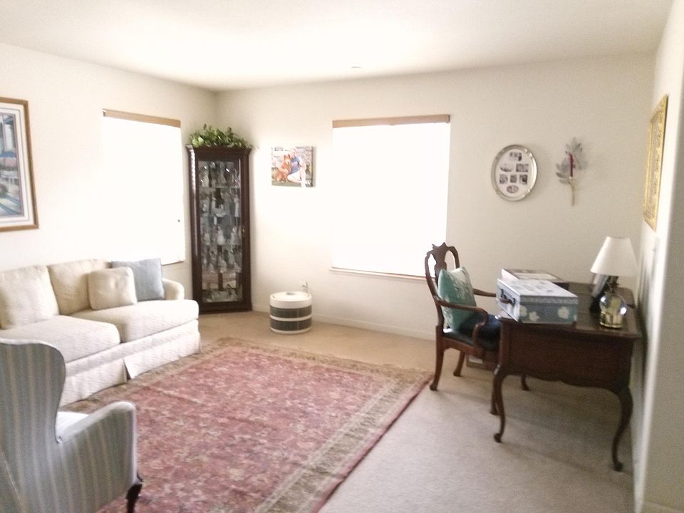 2nd image of 2795 Shinn Ct