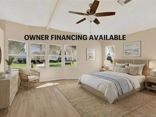 7924 SE Saratoga Dr, Hobe Sound, FL 33455