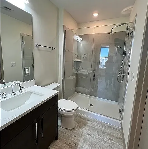400 Dorchester St #205 — Photo 8