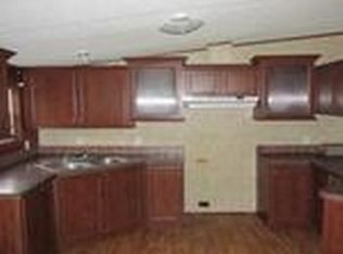 533 Chilton Ln, Pleasureville, KY 40057