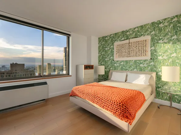 101 West 67th Street image 13 of 17