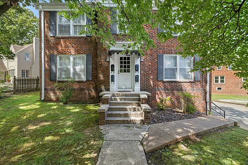 208 Circular Rd #4 Photo 1