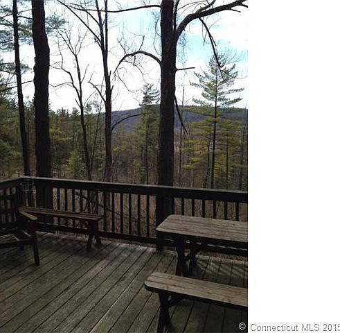 2nd image of 277 Low Rd