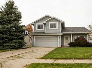 130 Kaylin Dr, Waukee, IA 50263