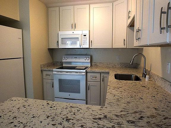 4th image of 3449 Agate Dr APT 1