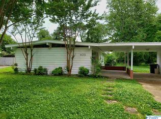 435 S Edgemont Cir NW, Huntsville, AL 35811