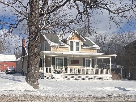 2nd image of 573 E Flint St