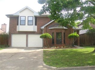 830 Ashmount Ln, Arlington, TX 76017