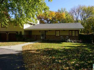 2810 G St, South Sioux City, NE 68776