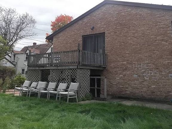 5th image of 2540 Church St