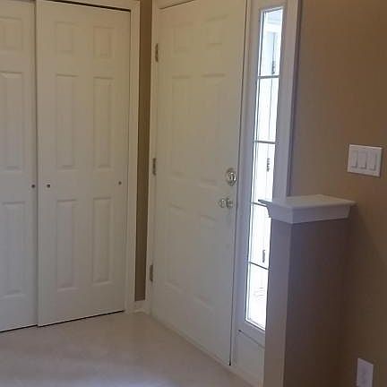 5th image of 241 Brookfield Dr